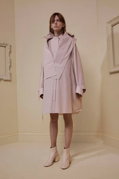 Look 7